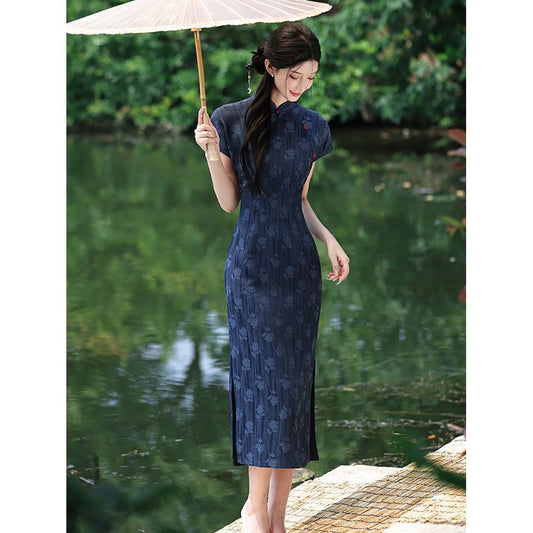 Deep-blue Cheongsam with Printed Patterns and Classic Style