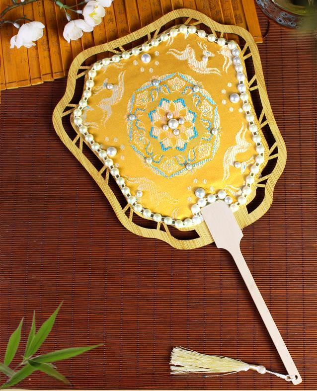 Silk Alchemist’s Atelier: Song Dynasty Brocade & Baroque Pearl Fan Crafting Experience