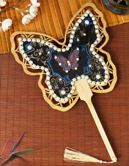 Silk Alchemist’s Atelier: Song Dynasty Brocade & Baroque Pearl Fan Crafting Experience